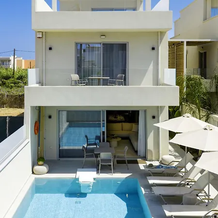 Atlantis Homes, By Hellocrete Holiday home *