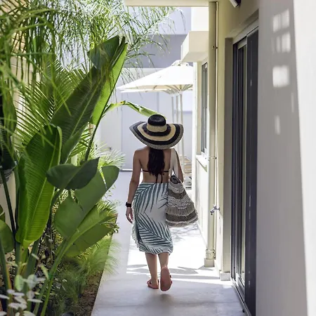 Atlantis Homes, By Hellocrete Holiday home