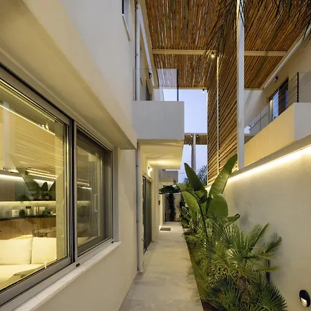 Atlantis Homes, By Hellocrete Rethymno (Crete)