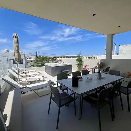Atlantis Homes, By Hellocrete Rethymno (Crete)