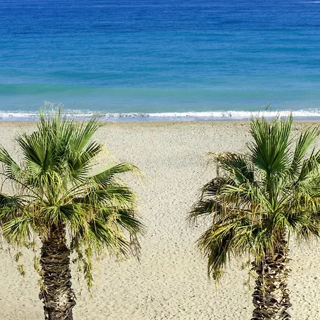 Atlantis Homes, By Hellocrete Rethymno (Crete)